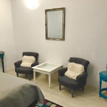 Apartment Emerald Studio Center City Cluj-Napoca